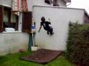 Salto arrire contre mur Salto arrire contre mur