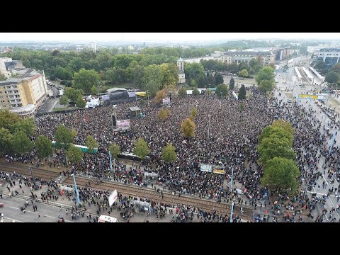 Bndnis Unteilbar: Auftakt-Demonstration in Leipzig - T ...