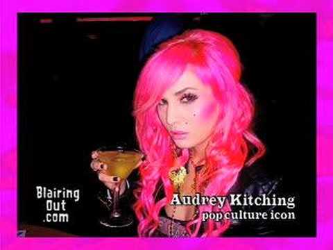 Audrey Kitching talks make up audrey kitching no makeup. Audrey Kitching talks make up
