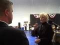 videos de Jacob Leffler: Asking Mr. Lavey a Question