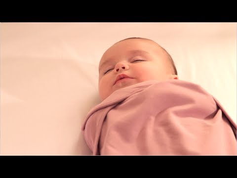 how to fasten a swaddle blanket