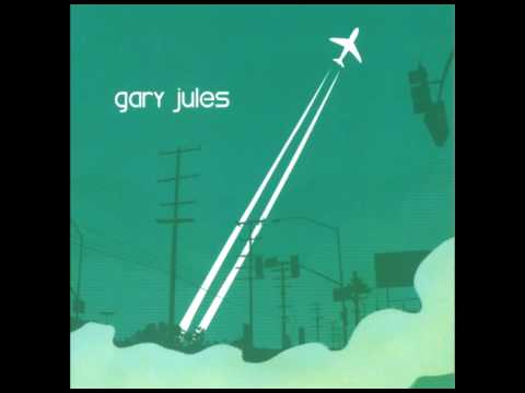 Tekst piosenki Gary Jules - There's A Hole In The Sky po polsku