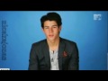 Nick Jonas- 5 Things [MTV News]