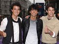 This is for Joe Jonas! His Birthday is August 15th 1989. Pictures: Kevin Jonas Joe Jonas Nick Jonas Frankie Jonas Song by: Nick Jonas (Jonas Brothers) 