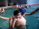 Lucia en natacion