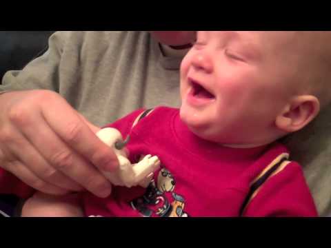 0 Wampa Induced Baby Giggles 