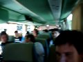 saludando desde el bus