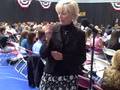 videos de Leah Katz-Hernandez: Asking a Question About Primaries