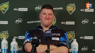 “GET HIM A CALCULATOR FOR CHRISTMAS!” | Ricky Evans reacts to epic win over Dave Chisnall