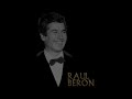 regalito per il cumple di Niky: uno dei più bei tanghi, suonato dall'orchestra forse più raffinata della storia del tango e da uno dei cantanti di tango più intensi di sempre: "Lejos de Buenos Aires" - Orq. Miguel Calo con Raul Beron  http://www.youtube.com/watch?v=DBaJOTGWBsg  :)