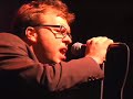 performance video of dave derby (dambuilders, lloyd cole) performing 