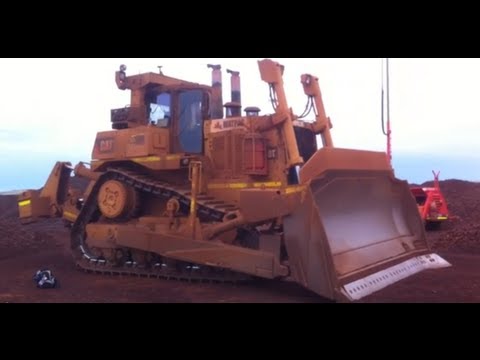 CAT D11T - Sorry did not show under carriage,,,,,,,,remember check those cap bolts!!!!!!!!!!!!! Pre Start Walk Around, good for D8, D9, D10, D11, series Bull Dozers and...