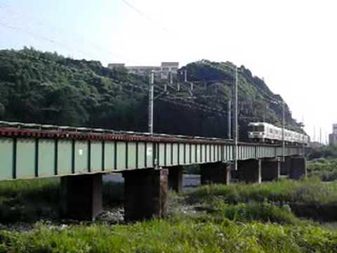 313系鉄橋通過（2008年9月撮影）