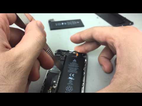 how to remove iphone battery