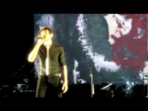 'Somebody that I used to know' live at the Hammersmith Apollo