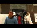 videos de UIS students give campus a Kenyan experience