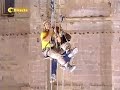 Colgado de una iglesia