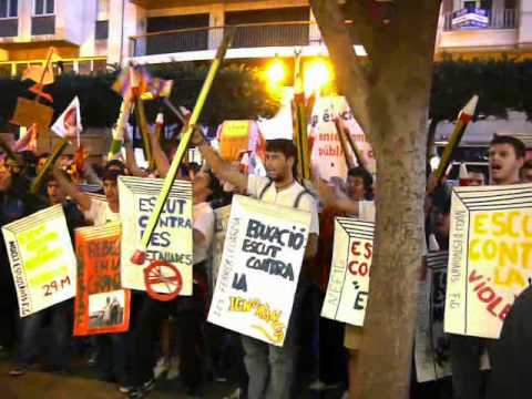 Estudiantes espartanos en la manifestación del 29M en Valencia