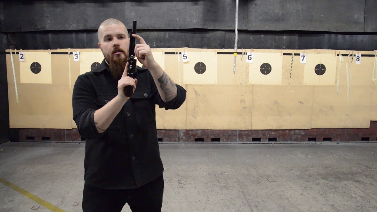 Yksitoimisen revolverin tyhjentäminen