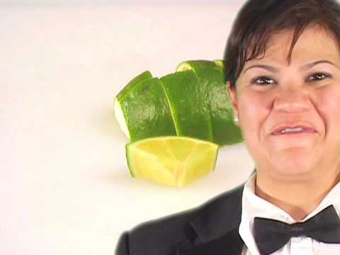 how to cut lemon wedges