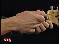 Aprende a tocar los acordes básicos de guitarra: La, re, mi Aprende a tocar los acordes básicos de guitarra: La, re, mi