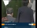 Ratzinger comunica sulla mano Prodi e consorte