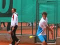 Gilles Simon warming up