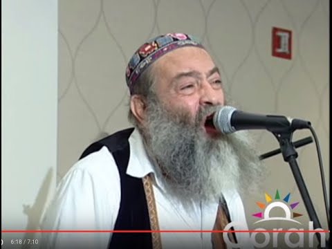 Piamenta Singing Birkat Hamazon At Shabbat With Oorah 2010