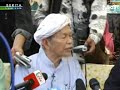 Click here to watch this video Nik Aziz seru seluruh rakyat bantah ISA 1 Ogos