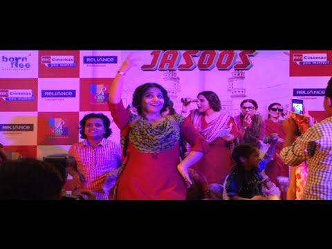 Vidya Balan Promoting Movie Bobby Jasoos In R City Mall Ghatkopar
