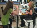 videos de GOING TO MCDONALDS WITH MY BFF