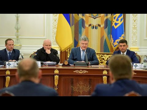 Ukraine: Präsident Poroschenko kündigts Ende des Kr ...