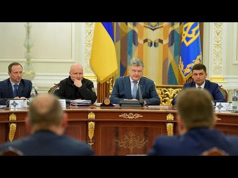 Ukraine: Prsident Poroschenko kndigts Ende des Kriegsrechts an