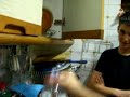 Preparaci� de Kalimotxo Part 1.
