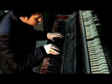Chris Gall Trio feat. Enik - 21ST CENTURY JESUS