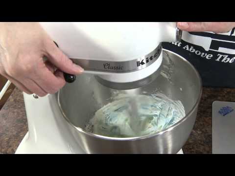 mints - Easy recipe and instructions to make mints for graduations, weddings, holidays and other special occasions. The basic ingredients include cream cheese, powde...