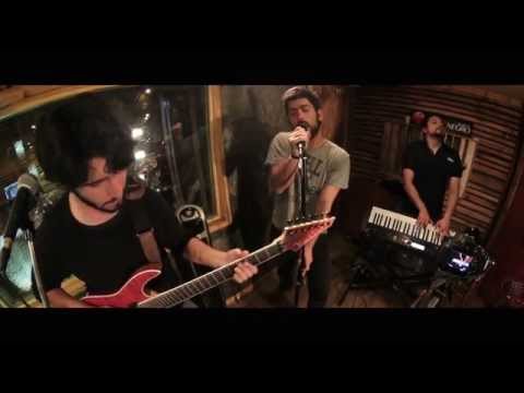 Helicotrema - Aceptación (Sesiones Cisne Negro)