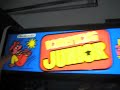 here's a quick video of donkey kong 3. this was an arcade game released in the 80s. mario is absent from this game and it's a lot like