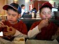 Boys im McDonalds Summer 2009