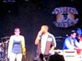 videos de The Cool Kids learn the Stinky Leg in Austin