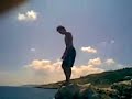 tuffo 13 metri di testa...