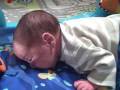 videos de Hideo Turns His Head