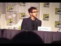 Jhonen Vasquez @ ComicCon 2005 (Part 1) Jhonen Vasquez @ ComicCon 2005 (Part 1)