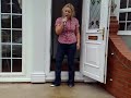 Country Singer Singing Loretta Lynn (Woman Of The World)