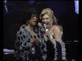 el alma de puerto rico hecha canci�n y la inolvidable rocio jurado nuevamente juntas para cantar la musica de noel estrada. en esta ocasion desde bellas artes interpretan, en mi viejo san juan