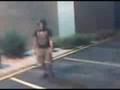 videos de Hardcore danicing in the parking lot.