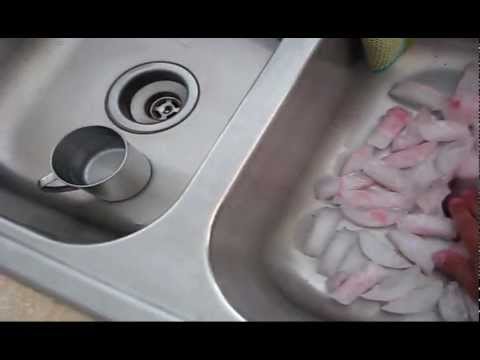 how to unclog salt grinder