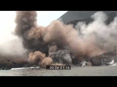 ERUPTION - EarthUncutTV's best volcanic eruption footage shots! Over half an hour of flying lava bombs, billowing ash clouds, churning lava and huge explosions. For lic...