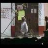 Priistas disparando contra los manifestantes en Zaachila