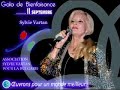 mon p�re - sylvie vartan avec son fils david hallyday au piano :

j'ai ses yeux et ses c�t�s tendres
et j'aime tout ce qu'il aimait
c'�tait mon ami et mon fr�re
et tous mes souvenirs d'enfant
c'�tait mon ami et mon p�re
et il me manque bien souvent

la maritza - sylvie vartan avec alain lanty au piano :

il ne me reste plus rien
pas la plus pauvre poup�e
plus rien qu'un petit refrain
d'autrefois
[mes chers amis]
la la la la...

cette vid�o a �t� enregistr� le 29 septembre 2006 dans la salle empire � l'h�tel de paris � monte-carlo au gala de l'association sylvie vartan pour la bulgarie. environ 300 personnes ont pris part � ce d�ner de bienfaisance plac� sous le signe de la g�n�rosit�. la tombola et la vente aux ench�res ont, en effet, permis de r�colter la somme de 61'470 euros pour aider les enfants oubli�s bulgares.

this video was recorded on september 29, 2006 in the empire ballroom at the paris hotel in monte-carlo at the gala for the sylvie vartan association for underprivileged children. about 300 people participated in this fundraiser. a total of 61,470 euros was raised from the raffle and auction to help the underprivileged children in bulgaria.

les enfants sont notre avenir. c'est � nous, les plus grands, de savoir les prot�ger et leur redonner le droit de vivre dans la confiance et la dignit�. c'est une immense satisfaction de pouvoir se dire � j'ai sauv� un enfant � . essayons de le fair pour le plus grand nombre... -- sylvie vartan

the children are our future. it is up to us, who are the more fortunate, to give them the opportunity to live their lives with dignity and hope. how rewarding it is to be able to know that you saved a child. please, be as generous as you can. working together we can make a difference. -- sylvie vartan

pour avoir des renseignements concernant l'association sylvie vartan pour la bulgarie, veuillez vous visiter leur s�te internet � www.asvbweb.com.

for information about the sylvie vartan association for underprivileged children, please visit their website at www.asvbweb.com.